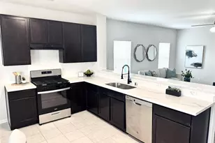 8611 Morning Dove Ln, Baytown, TX 77521 - Photo 10
