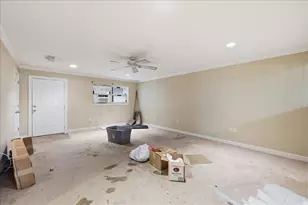 150 Gary St, Bridge City, TX 77611 - Photo 2
