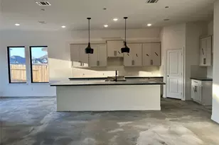 21923 Laurel Cherry Ct, Waller, TX 77484 - Photo 4