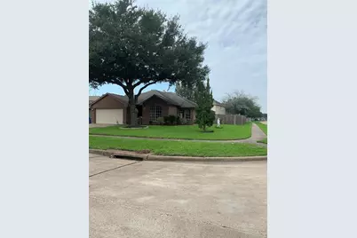 1402 Township Court, Rosenberg, TX 77471 - Photo 10