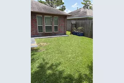 1402 Township Court, Rosenberg, TX 77471 - Photo 8