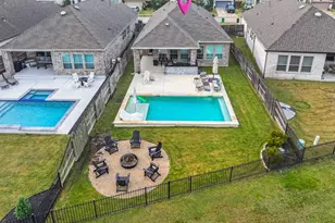 24634 Songlark Bend Dr, Tomball, TX 77375 - Photo 2