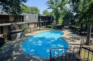 9005 Gaylord St, Houston, TX 77024 - Photo 14