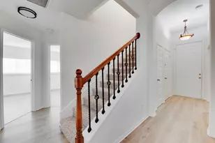 2410 Lakecrest Town Dr, Katy, TX 77493 - Photo 4