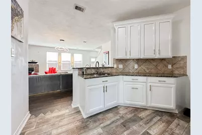 11630 Greensbrook Garden Drive, Houston, TX 77044 - Photo 18