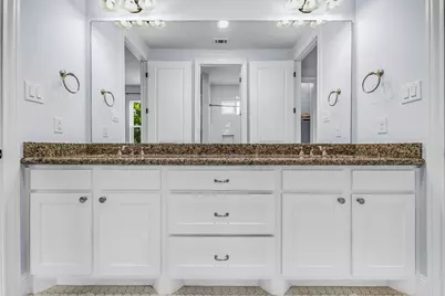 118 Northwood Street, Houston, TX 77009 - Photo 32