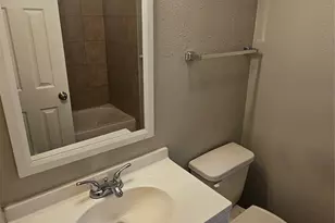 8723 Valley Meadow Dr, Houston, TX 77078 - Photo 24