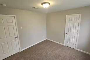 8723 Valley Meadow Dr, Houston, TX 77078 - Photo 20