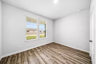11502 Youngquist Dr, Mont Belvieu, TX 77535 - Photo 8