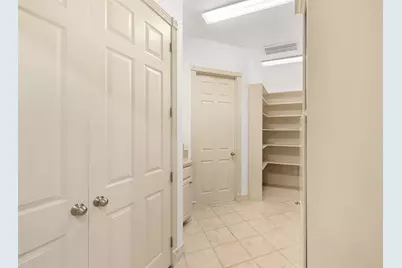 5011 Fairfield Court, Bryan, TX 77802 - Photo 18