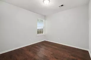 4811 Hawthorne St, Pasadena, TX 77586 - Photo 12