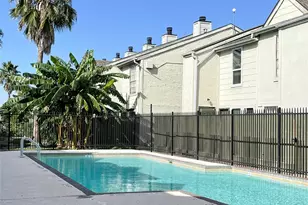 8718 Victorian Village Dr, Houston, TX 77071 - Photo 26