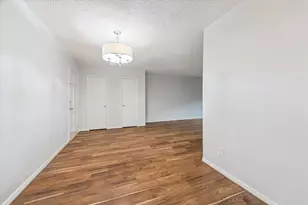 2700 Bellefontaine St, Houston, TX 77025 - Photo 4
