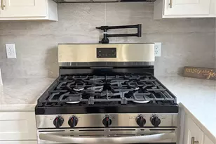 8318 Brandon St, Houston, TX 77051 - Photo 16