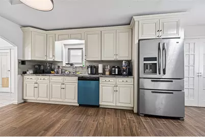 13902 Ambrose Street, Houston, TX 77045 - Photo 18