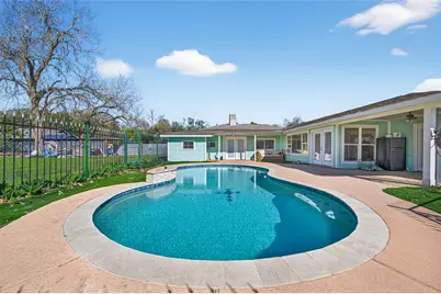 13902 Ambrose Street, Houston, TX 77045 - Photo 8