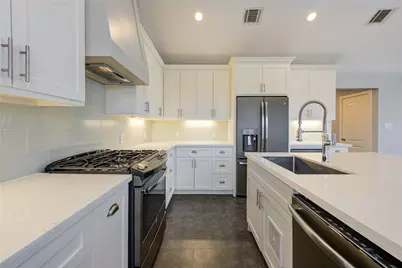 2401 Eagle Street, Houston, TX 77004 - Photo 10