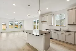 18106 Zemira Ln, Tomball, TX 77377 - Photo 10
