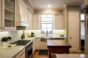 1611 McDonald St, Houston, TX 77007 - Photo 6