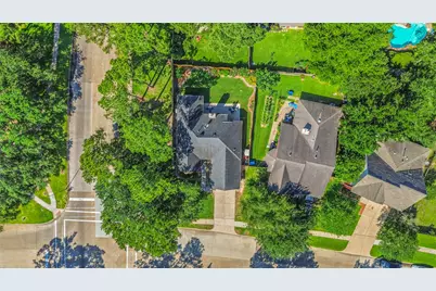 7729 Park Falls Drive, Houston, TX 77095 - Photo 32