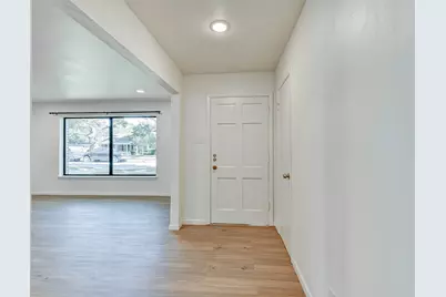 5655 Wigton Drive, Houston, TX 77096 - Photo 4