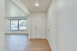 5655 Wigton Dr, Houston, TX 77096 - Photo 4