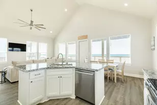 4835 Bluewater Dr, Surfside Beach, TX 77541 - Photo 16