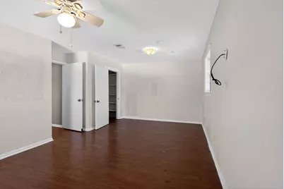 712 E Peach Street, Angleton, TX 77515 - Photo 14