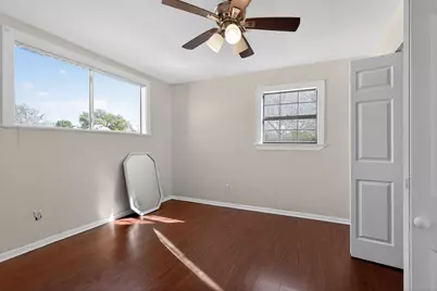 712 E Peach Street, Angleton, TX 77515 - Photo 12