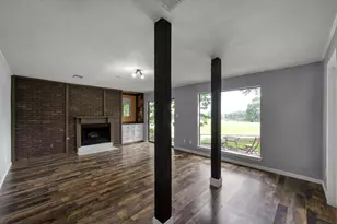 4 Waters Edge St, Conroe, TX 77356 - Photo 4
