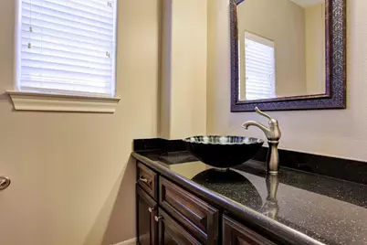 923 Birdsall Street, Houston, TX 77007 - Photo 20