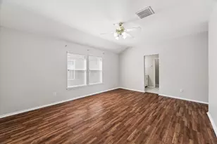 1707 Redwing Cove Dr, Houston, TX 77009 - Photo 12