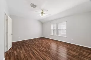 1707 Redwing Cove Dr, Houston, TX 77009 - Photo 10