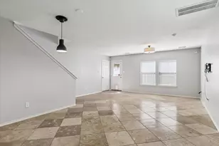 1707 Redwing Cove Dr, Houston, TX 77009 - Photo 2