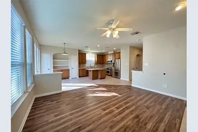 59 N Flickering Sun Circle, The Woodlands, TX 77382 - Photo 10