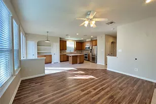 59 N Flickering Sun Cir, The Woodlands, TX 77382 - Photo 10