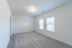 13405 Dalvay Beach Dr, Texas City, TX 77568 - Photo 8