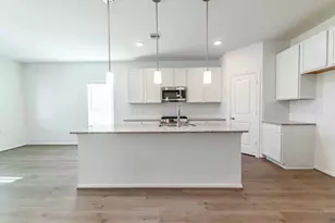 13405 Dalvay Beach Dr, Texas City, TX 77568 - Photo 4