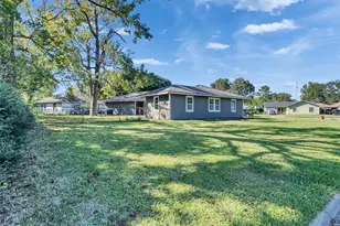 1009 Ruby Ln, Orange, TX 77630 - Photo 24