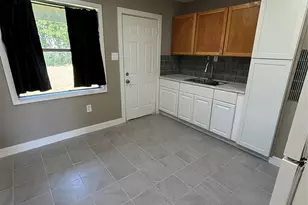 1503 Teanaway Ln, Houston, TX 77029 - Photo 4