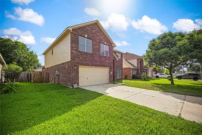 21510 Broadstone Dr, Katy, TX 77449 - Photo 2