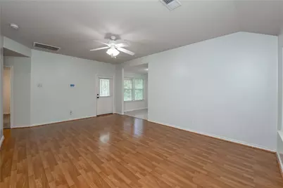 10680 Royal York Drive, Conroe, TX 77303 - Photo 4