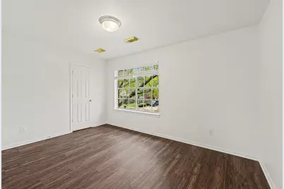 15923 Mission Glen Drive, Houston, TX 77083 - Photo 18