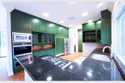 19 Windermere Lane, Houston, TX 77063 - Photo 22