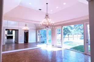 19 Windermere Ln, Houston, TX 77063 - Photo 8