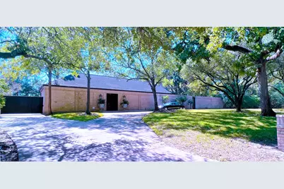 19 Windermere Lane, Houston, TX 77063 - Photo 2