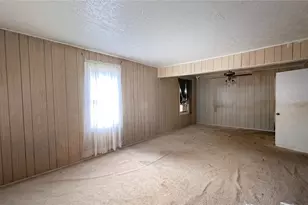 325 S 19th St, Silsbee, TX 77656 - Photo 4