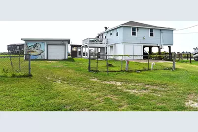 11 Chimaera Road, Sargent, TX 77414 - Photo 6