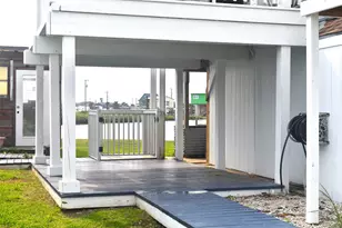 11 Chimaera Rd, Sargent, TX 77414 - Photo 32