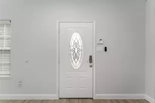 9032 Jutland Rd, Houston, TX 77033 - Photo 4